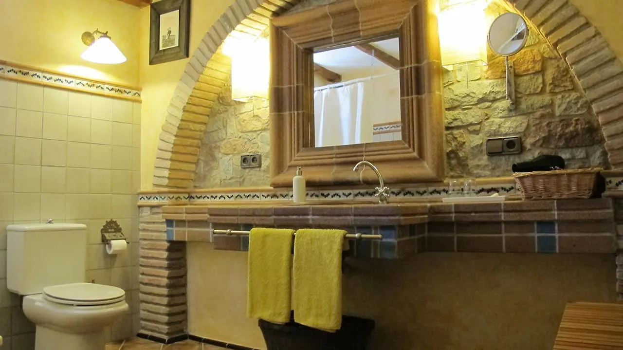 Can Vila Sant Julia del Llor 0*,